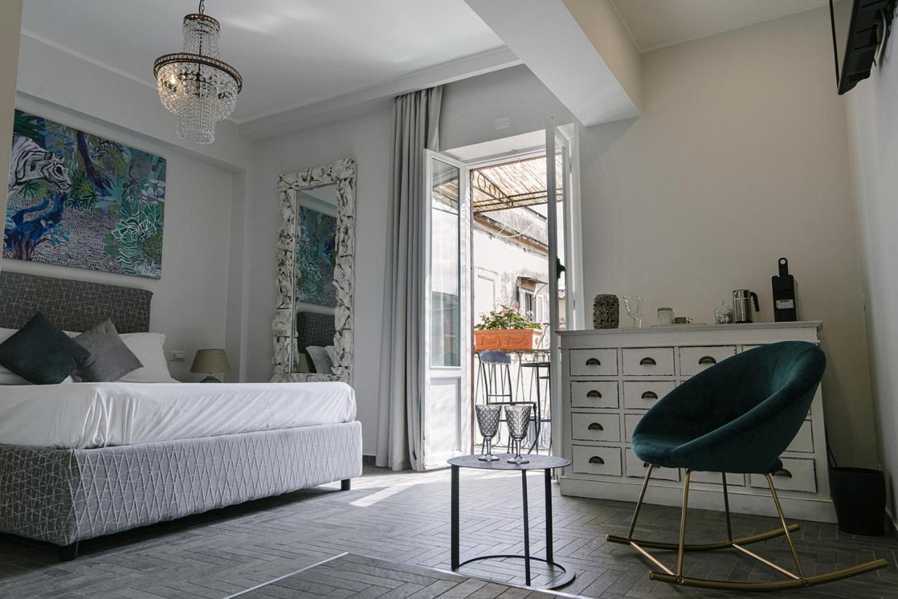 Della Croce Rooms Roma Esterno foto